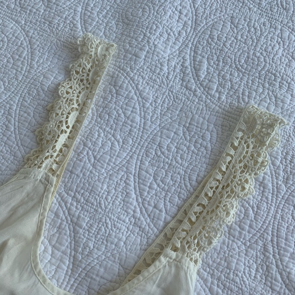 3 FOR $35 - Forever 21 Low Back Tank Top - Picture 7 of 8